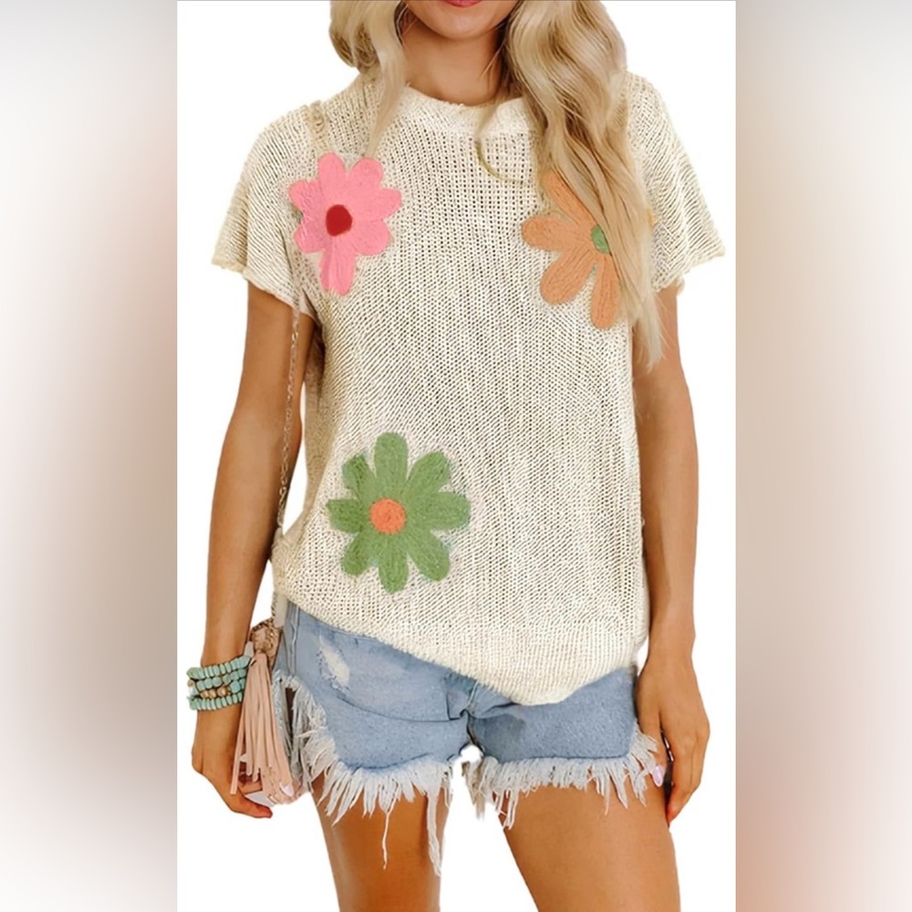 Women's Open Knit Crochet Flower Top